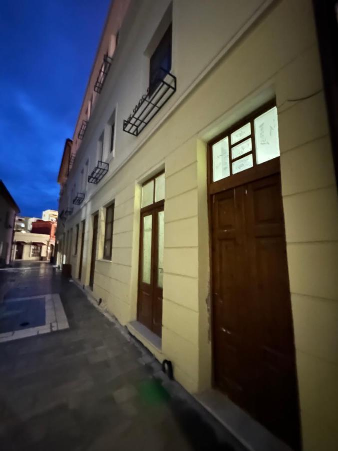 Central Charm Apartments Vlorë Buitenkant foto